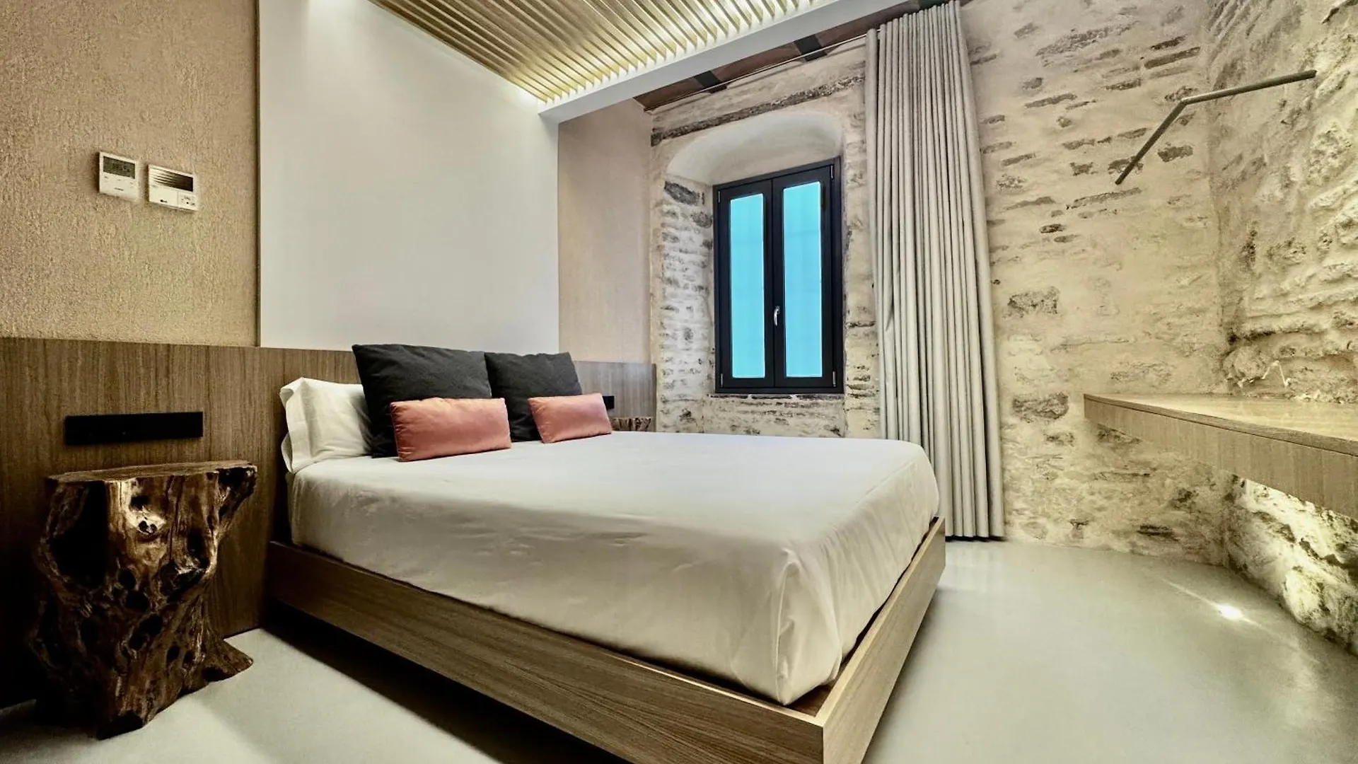 Apartment Parking Gratis Julio Y Agosto - Villamora Alfaros 35 Spain